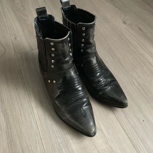 YRU western studded boots